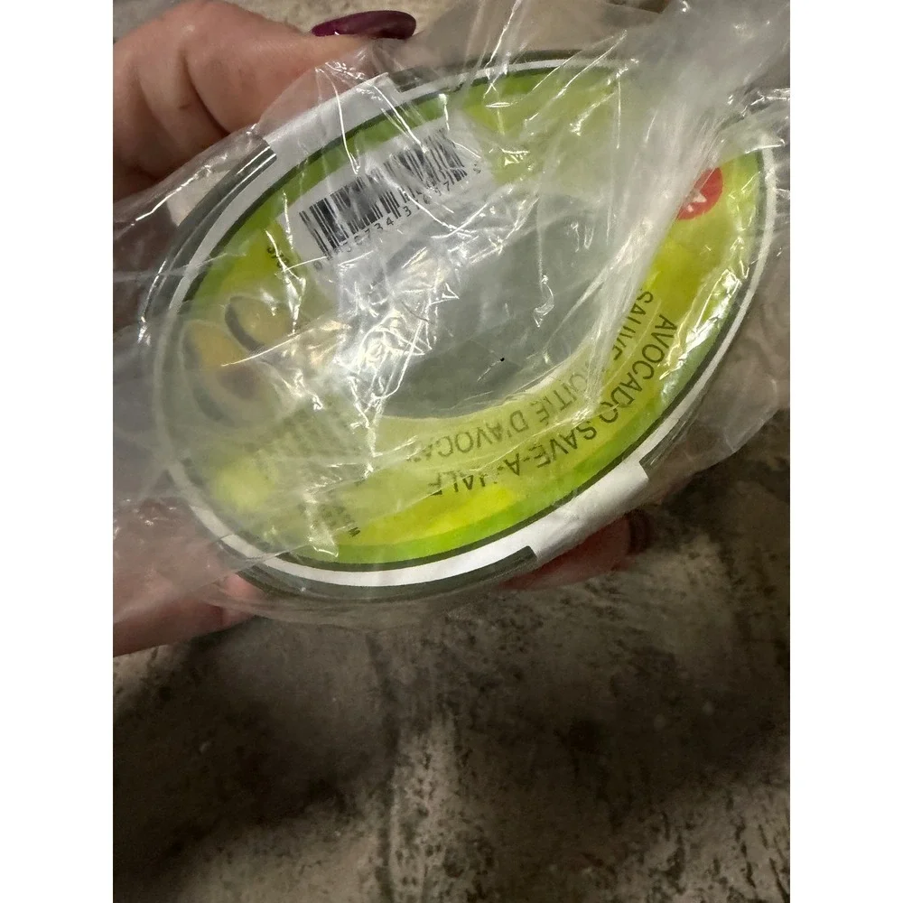 NEW In Package TUILZ Avocado Saver / Avocado Storage Container Half Avocado